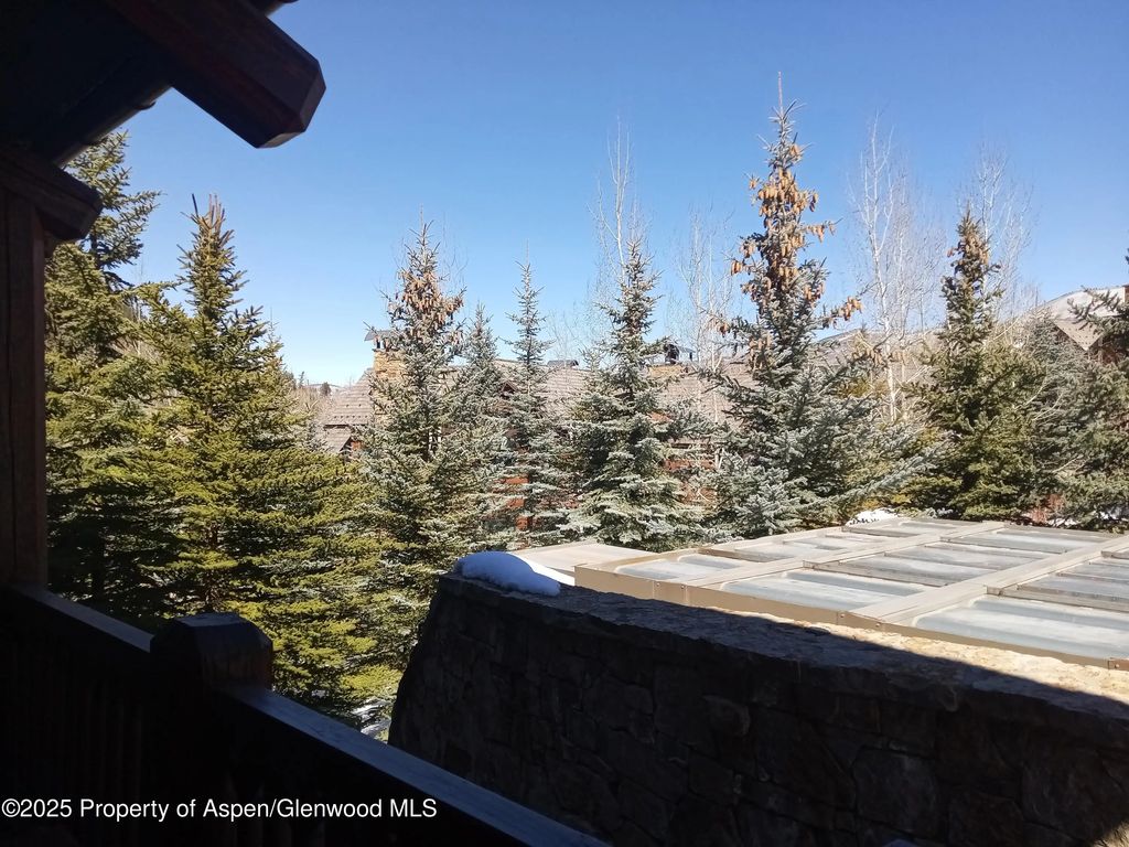 28 of 38 - 197 Prospector Road Unit 2312 Fixed Weeks 1,34,35, Aspen, CO