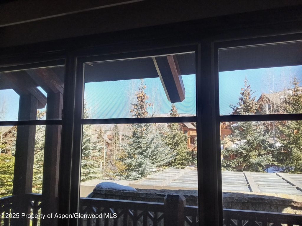 37 of 38 - 197 Prospector Road Unit 2312 Fixed Weeks 1,34,35, Aspen, CO