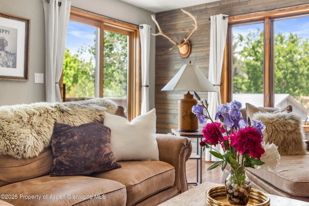 6 of 25 - 1472 W Main Street, Carbondale, CO