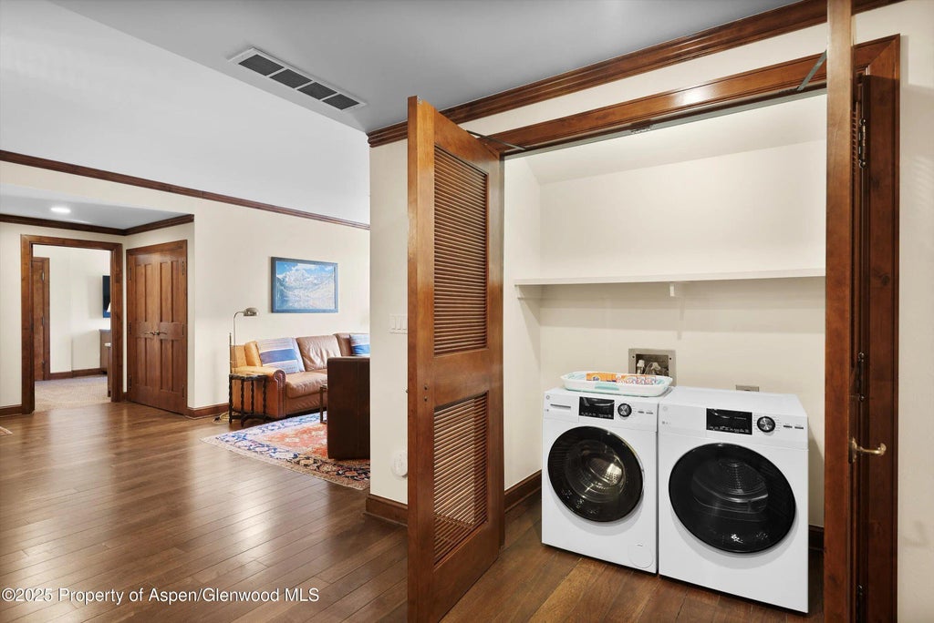 9 of 21 - 39 Boomerang Road 8411/ Winter Interest 14, Aspen, CO