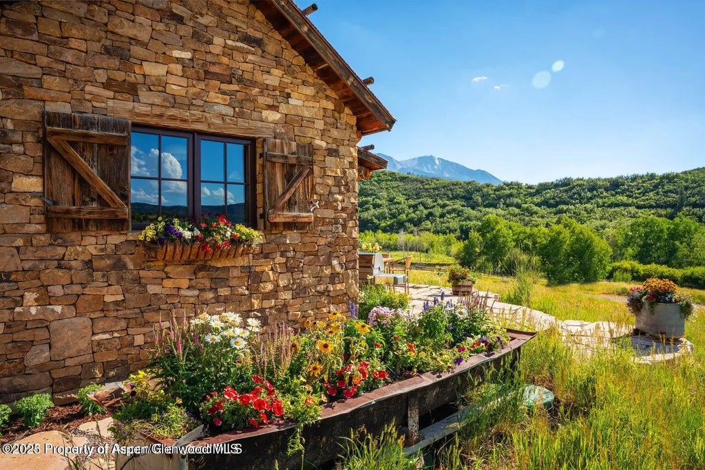23 of 39 - 1350 Old Herron Road, Basalt, CO