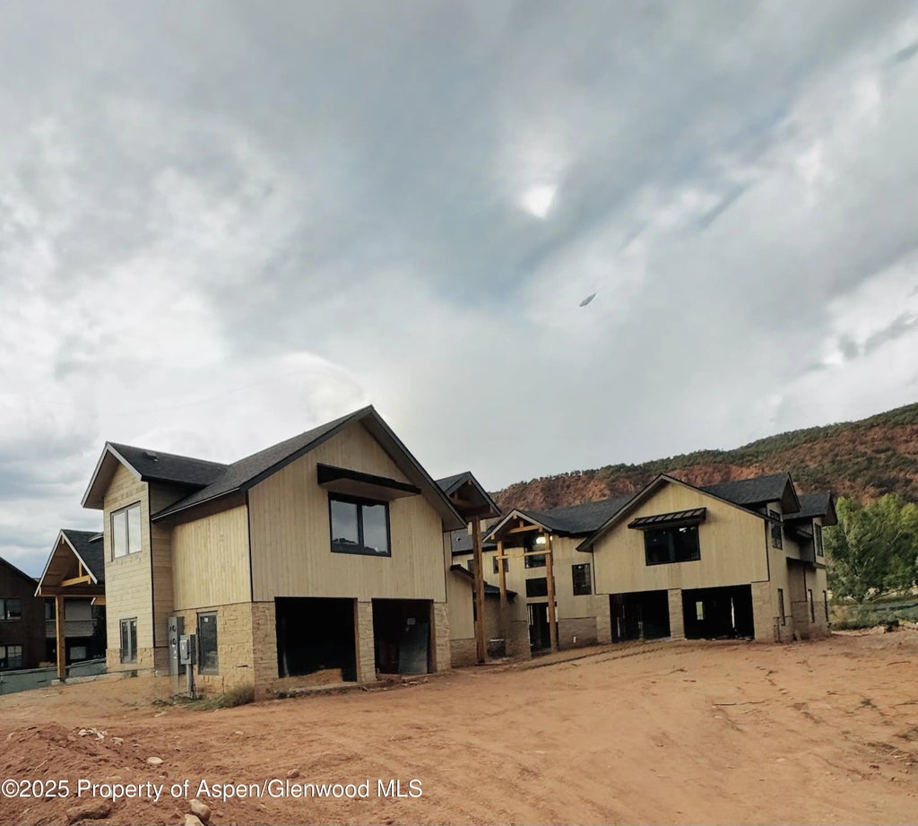 2 of 27 - 65 Upland Lane 2, Carbondale, CO