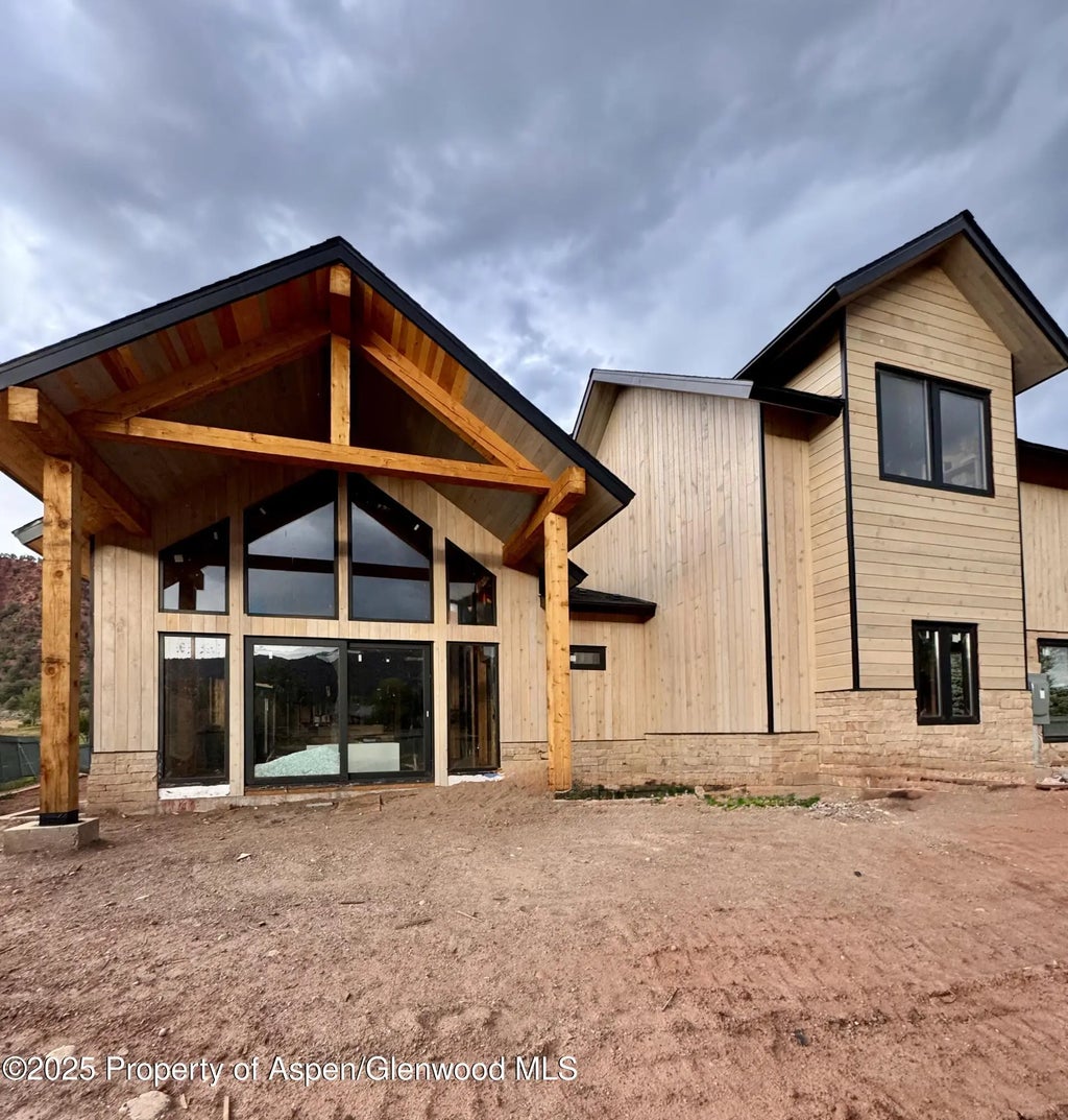 1 of 19 - 65 Upland Lane 1, Carbondale, CO