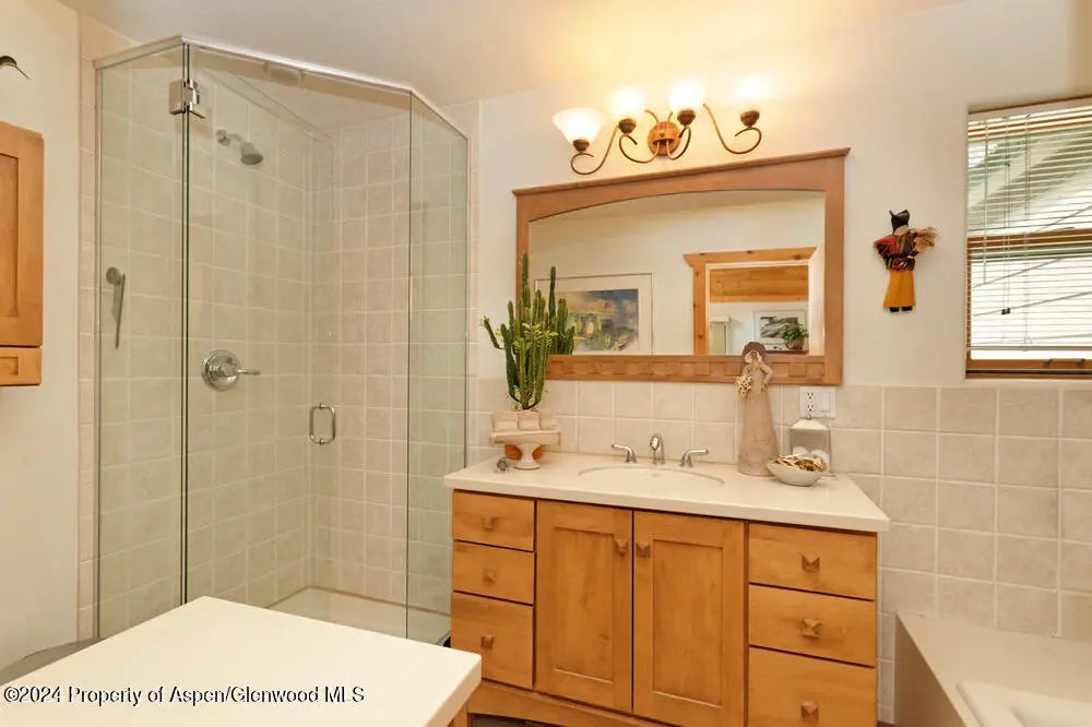12 of 18 - 645 W Main Street, Marble, CO