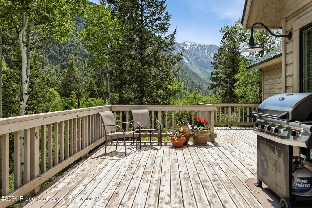 3 of 18 - 645 W Main Street, Marble, CO