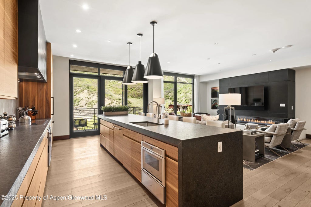 10 of 42 - 77 Wood Road 505e, Snowmass Village, CO