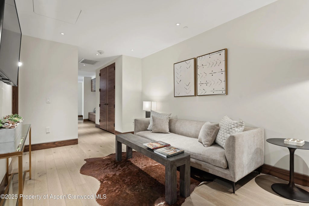 13 of 42 - 77 Wood Road 505e, Snowmass Village, CO