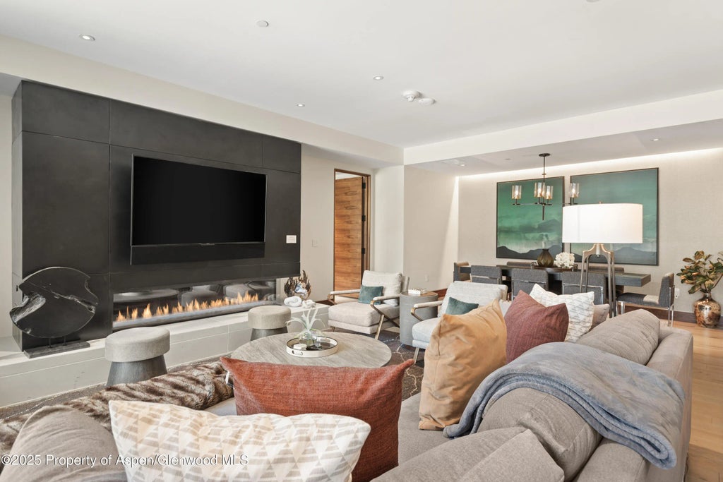 4 of 42 - 77 Wood Road 505e, Snowmass Village, CO