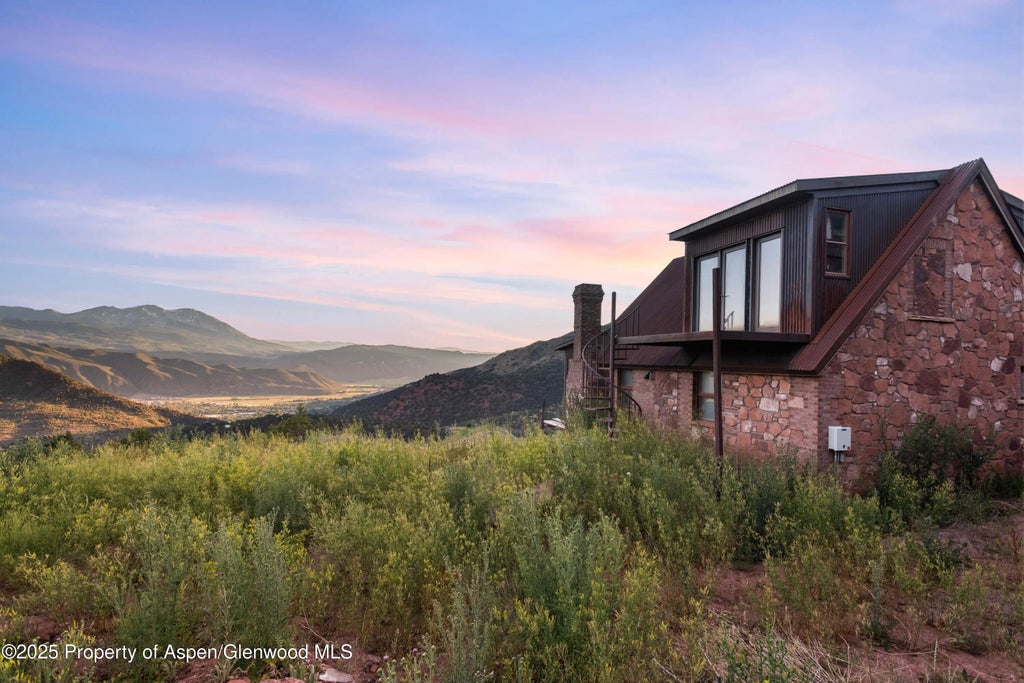 18 of 28 - 2800 Cedar Drive, Basalt, CO
