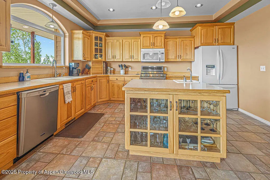 33 of 104 - 289 Lewis Lane, Craig, CO