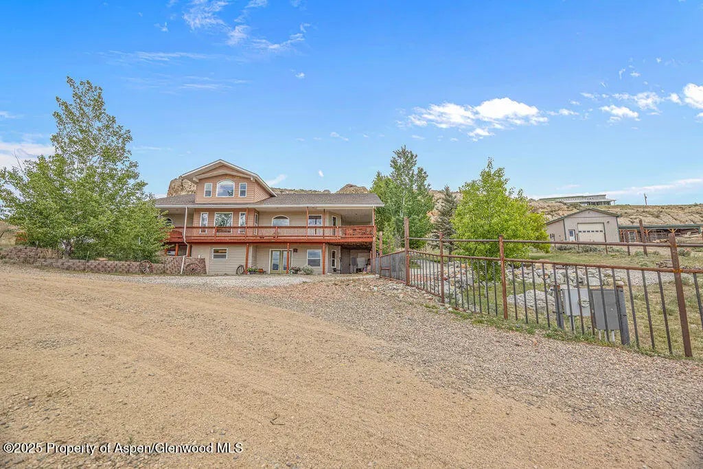 93 of 104 - 289 Lewis Lane, Craig, CO
