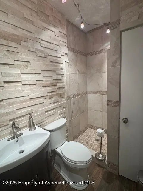 6 of 16 - 23286 Two Rivers Road, Basalt, CO