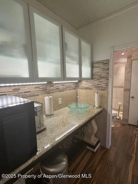 7 of 16 - 23286 Two Rivers Road, Basalt, CO