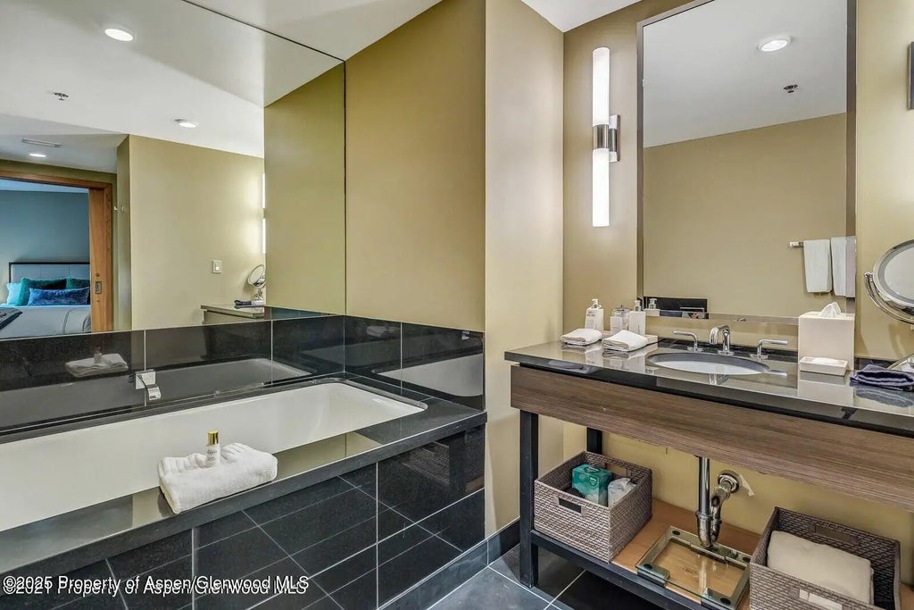 11 of 17 - 130 Wood Road 625, Snowmass Village, CO