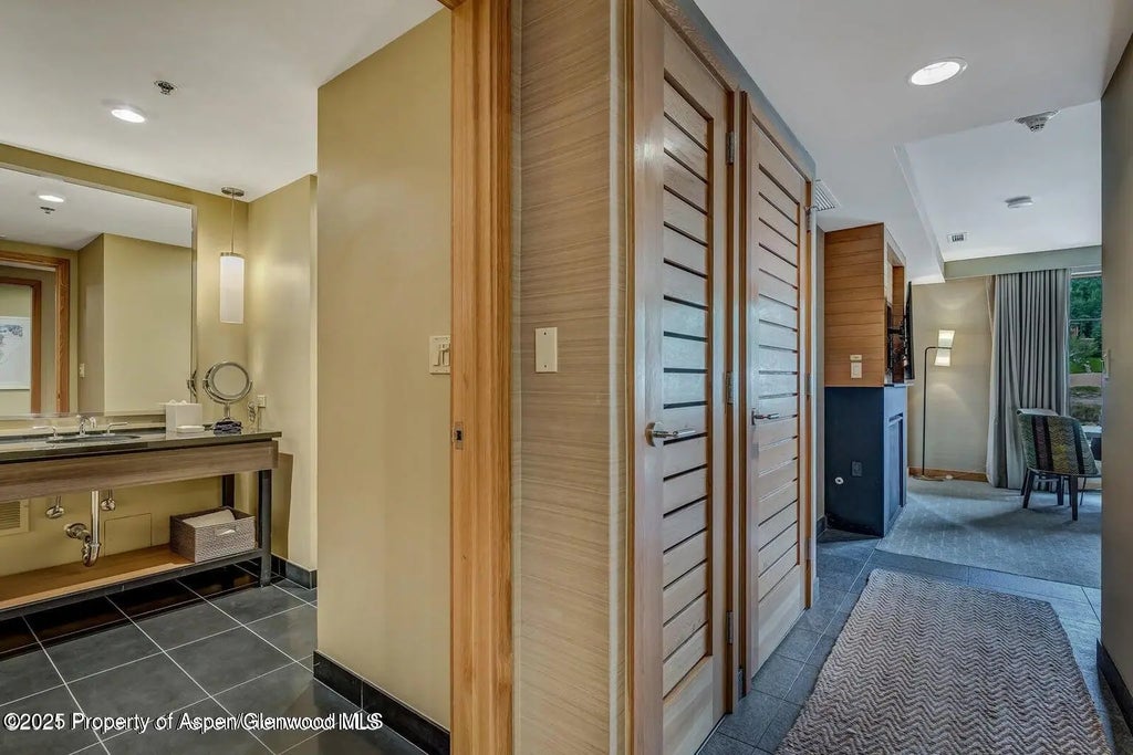 14 of 17 - 130 Wood Road 625, Snowmass Village, CO