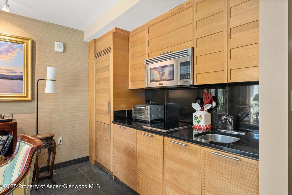 4 of 17 - 130 Wood Road 625, Snowmass Village, CO