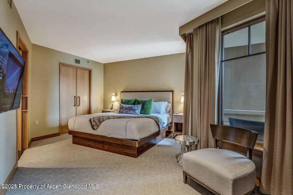 9 of 17 - 130 Wood Road 625, Snowmass Village, CO