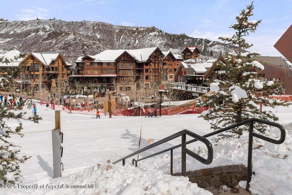 17 of 18 - 400 Wood Road 2104b, Snowmass Village, CO