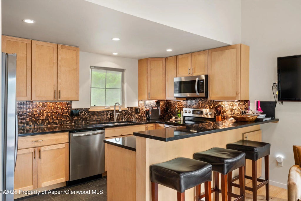 30 of 36 - 322 Park Avenue, Aspen, CO