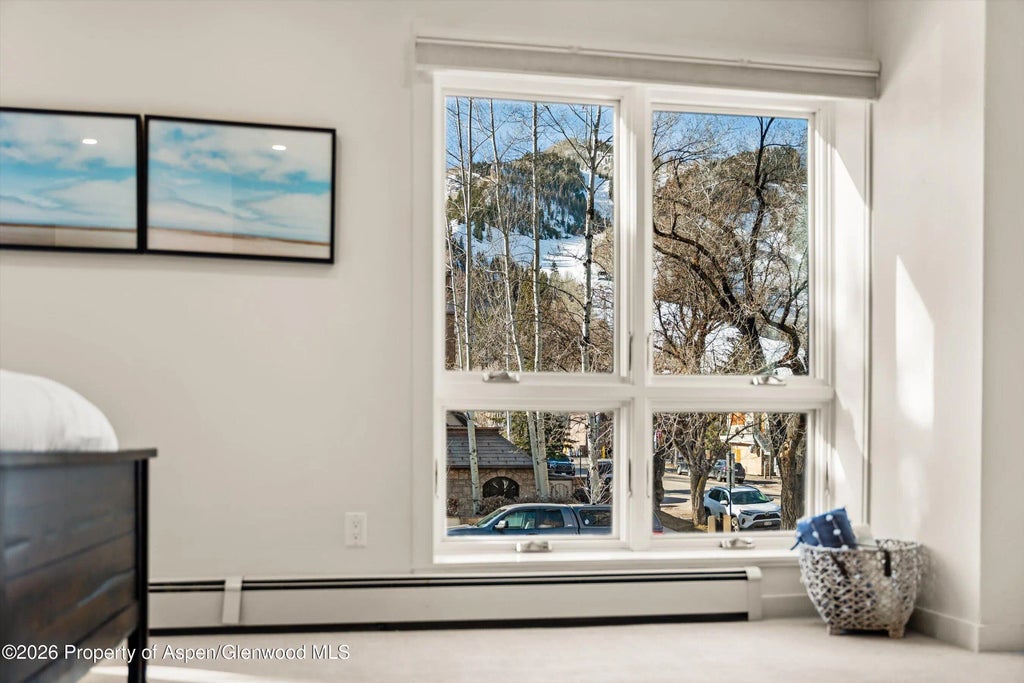 11 of 26 - 250 S Original Street B, Aspen, CO