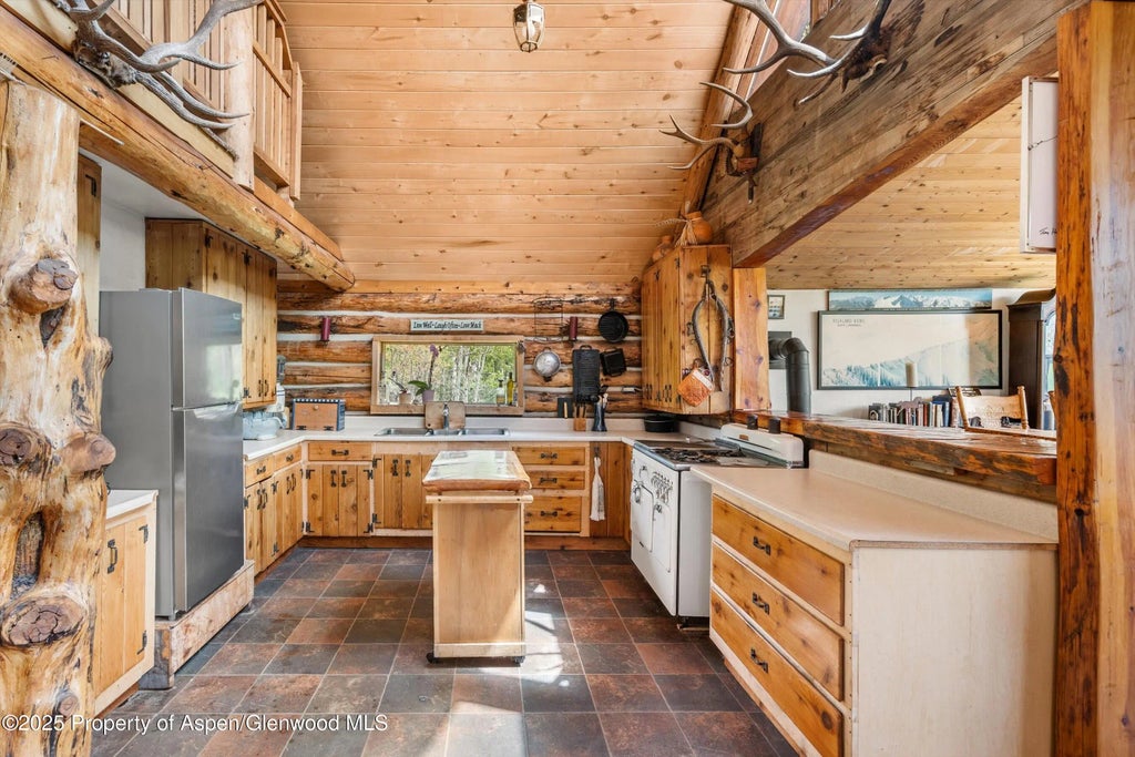 8 of 49 - 3714 Bear Ridge Road, Basalt, CO