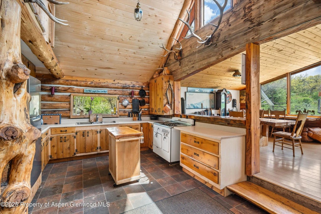 9 of 49 - 3714 Bear Ridge Road, Basalt, CO