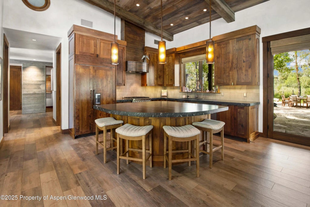 16 of 72 - 2701 County Rd 100, Carbondale, CO