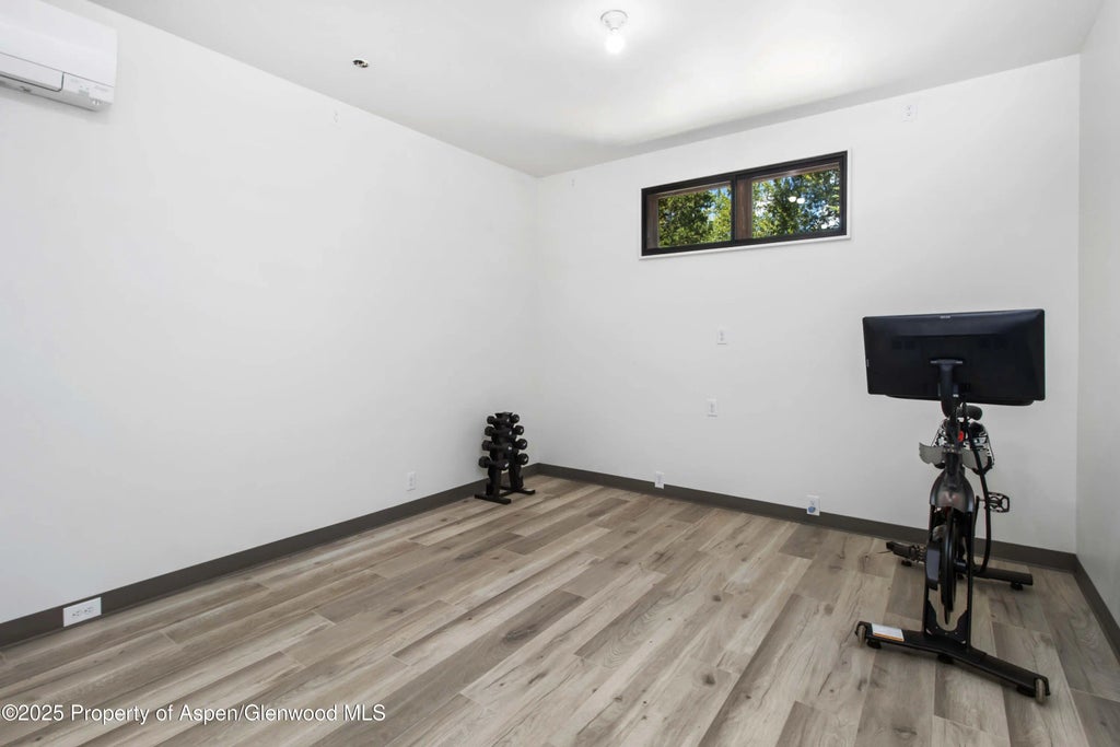 39 of 72 - 2701 County Rd 100, Carbondale, CO