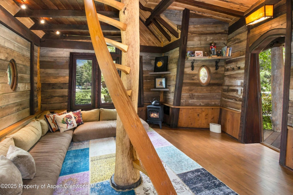 47 of 72 - 2701 County Rd 100, Carbondale, CO
