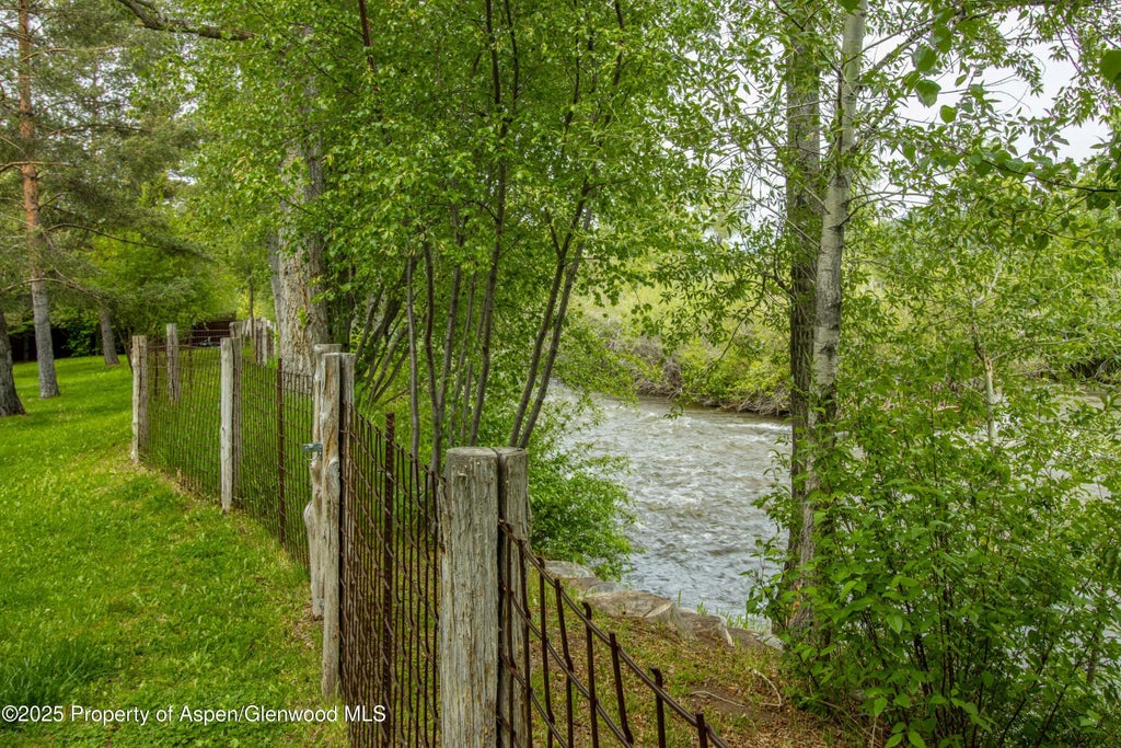 61 of 72 - 2701 County Rd 100, Carbondale, CO