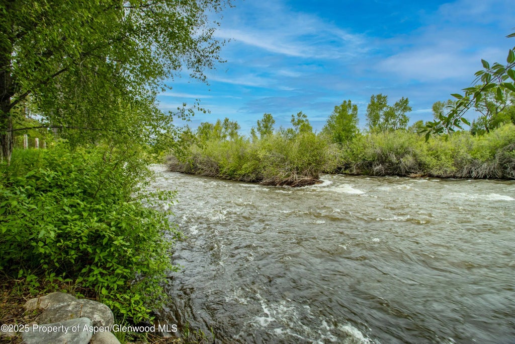 63 of 72 - 2701 County Rd 100, Carbondale, CO