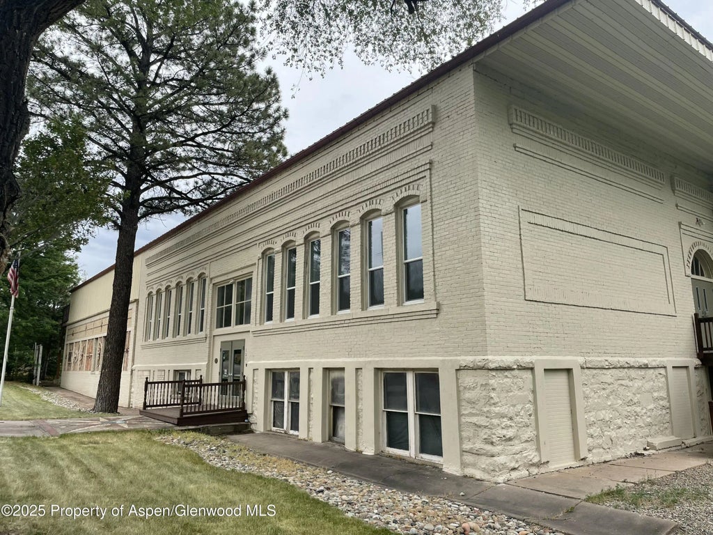 1 of 11 - 151 W Main Street, New Castle, CO