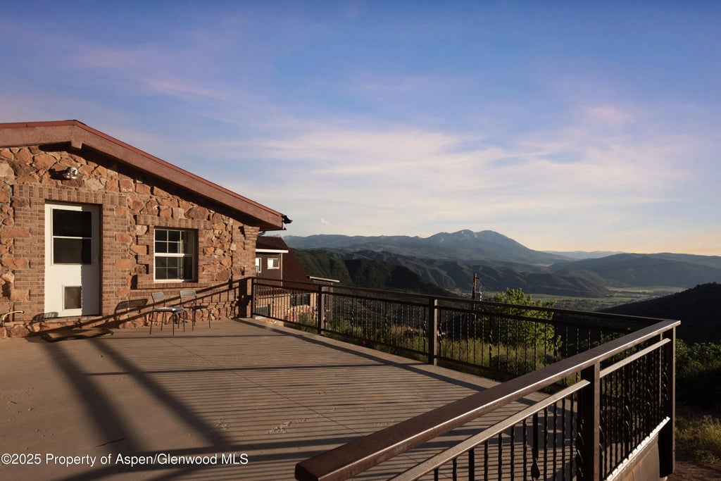 8 of 36 - 2800 Cedar Drive, Basalt, CO