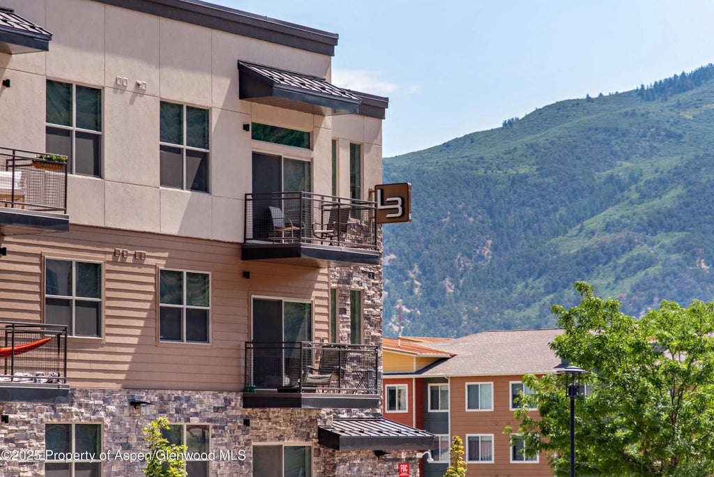 3 of 46 - 253 Wulfsohn Road 318, Glenwood Springs, CO