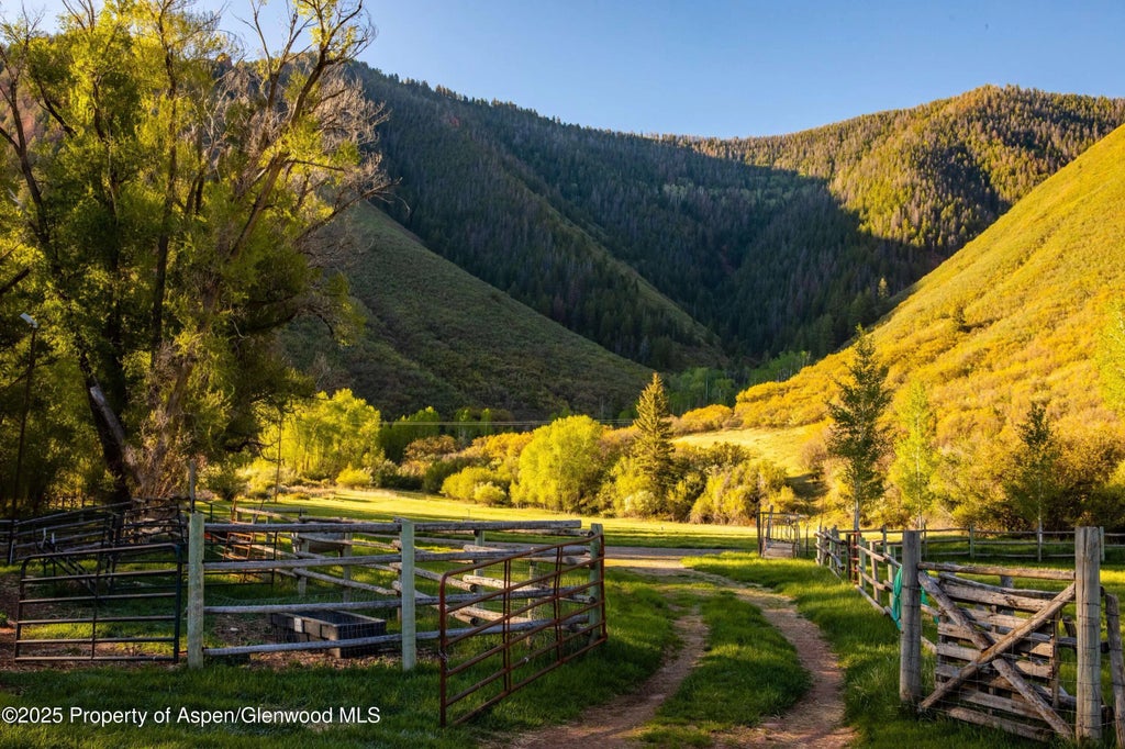 39 of 52 - 5548 Frying Pan Road, Basalt, CO