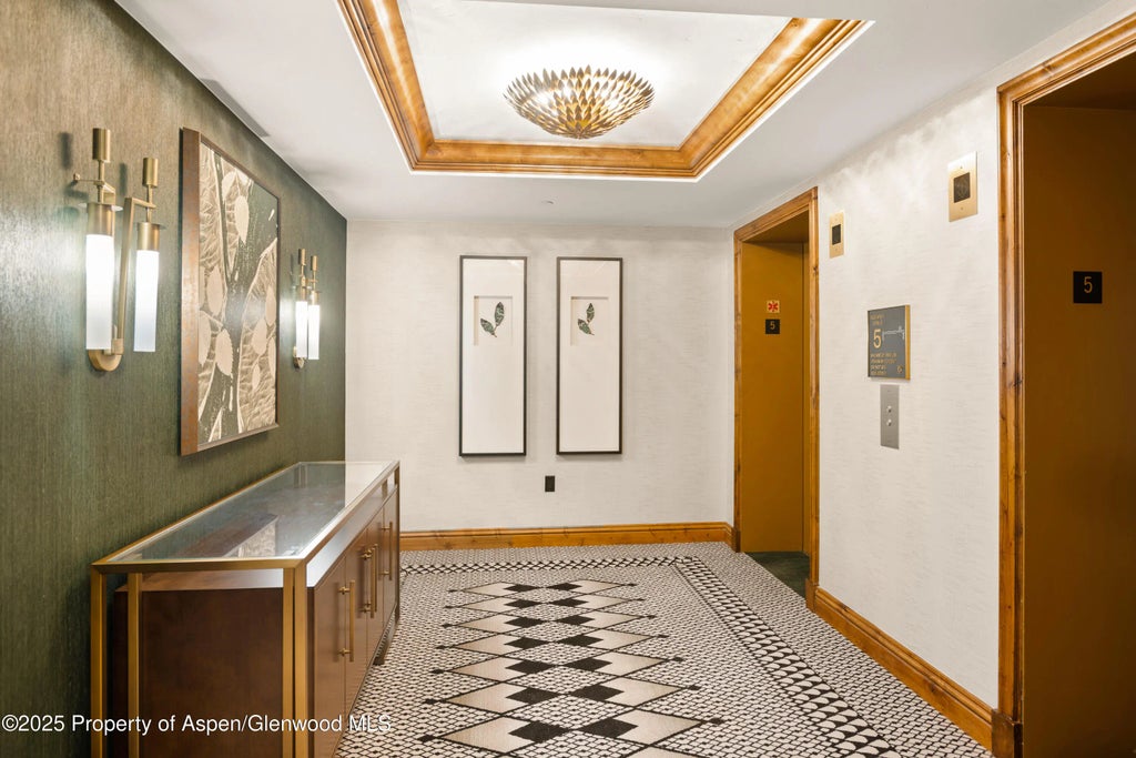 16 of 19 - 315 E Dean Street B60-51,52,24,47, Aspen, CO