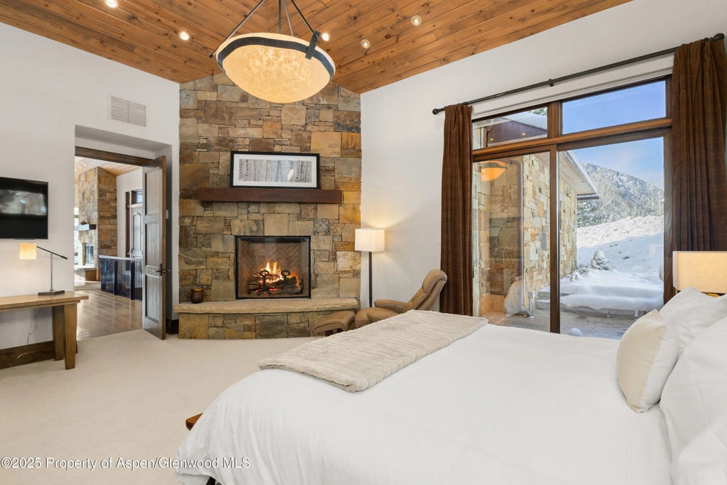 10 of 15 - 96 Mountain Laurel Court B, Aspen, CO