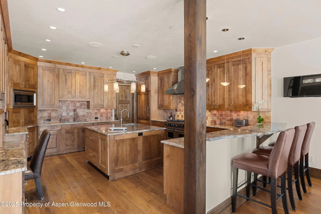 5 of 15 - 96 Mountain Laurel Court B, Aspen, CO