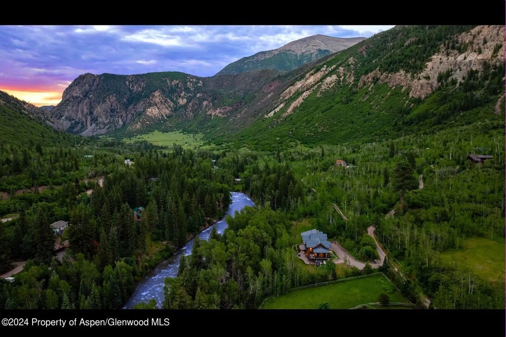 2 of 63 - 900 Dorais Way, Redstone, CO