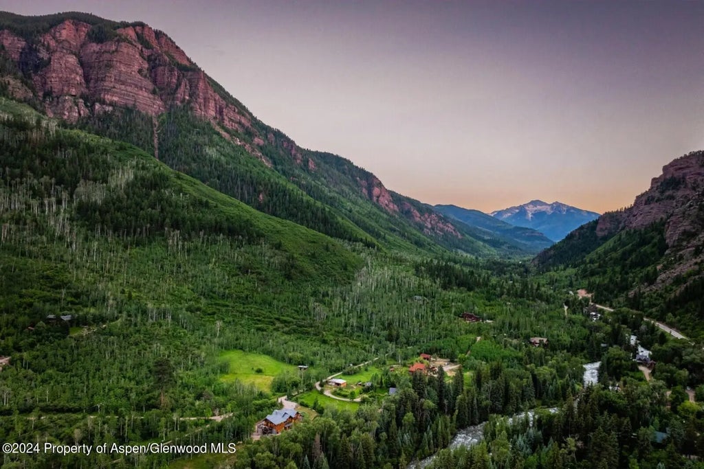 3 of 63 - 900 Dorais Way, Redstone, CO