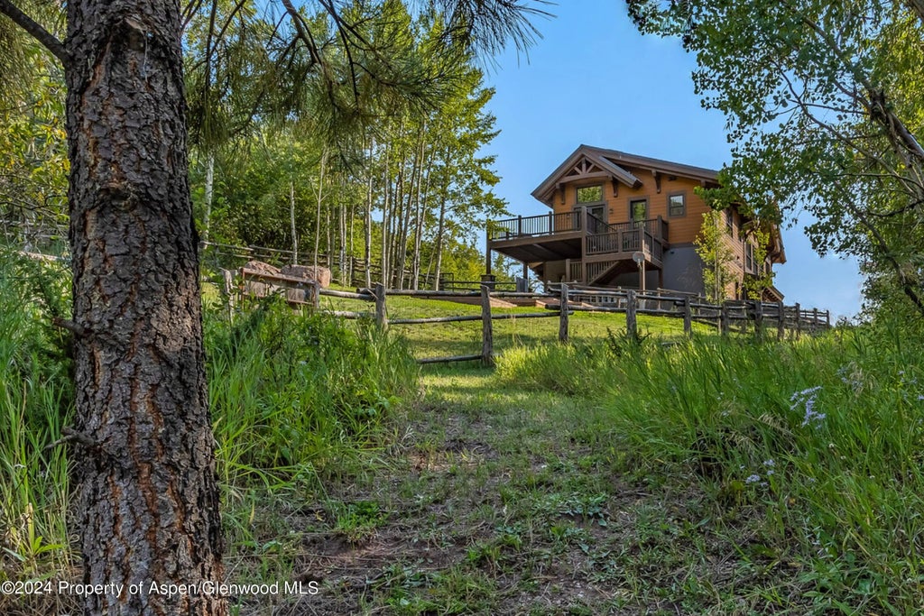 61 of 63 - 900 Dorais Way, Redstone, CO