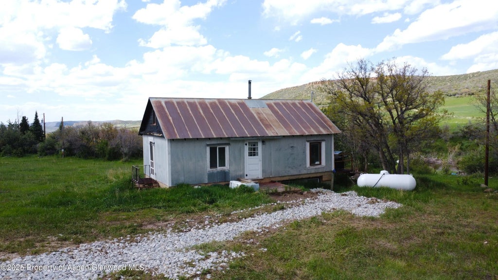 13 of 30 - 7900 County Road 41, Hamilton, CO