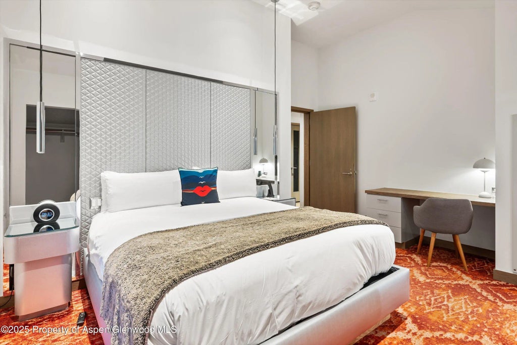 34 of 58 - 550 S Spring Street F10 1-10, Aspen, CO