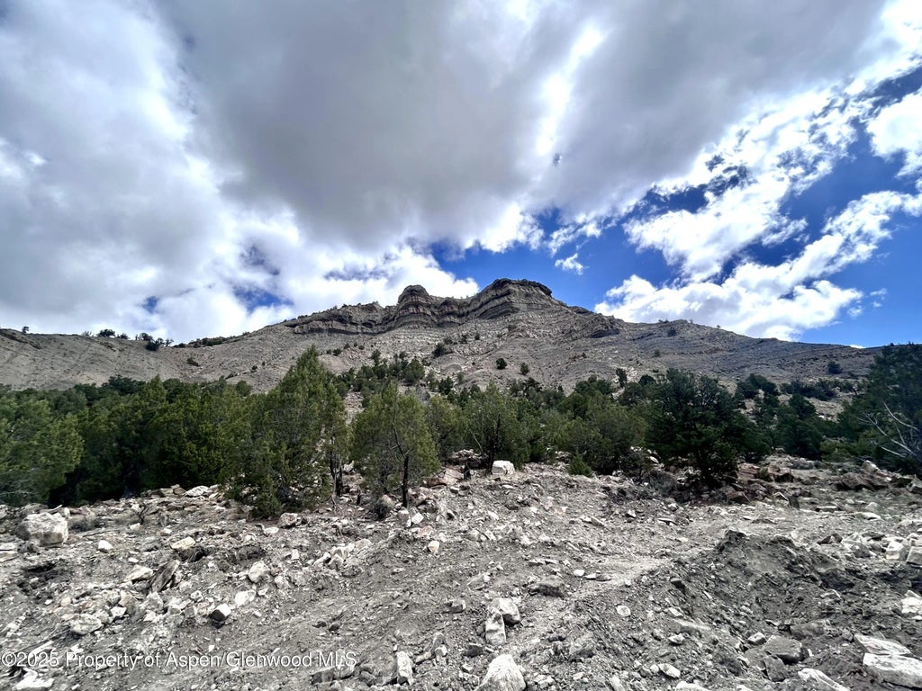 3 of 4 - 5621 Sweetwater Road, Gypsum, CO