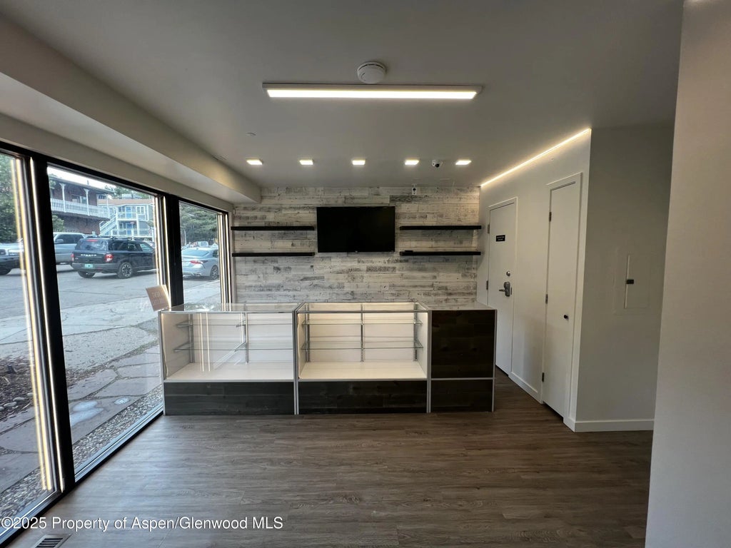 14 of 17 - 175 Midland Avenue #10, Basalt, CO
