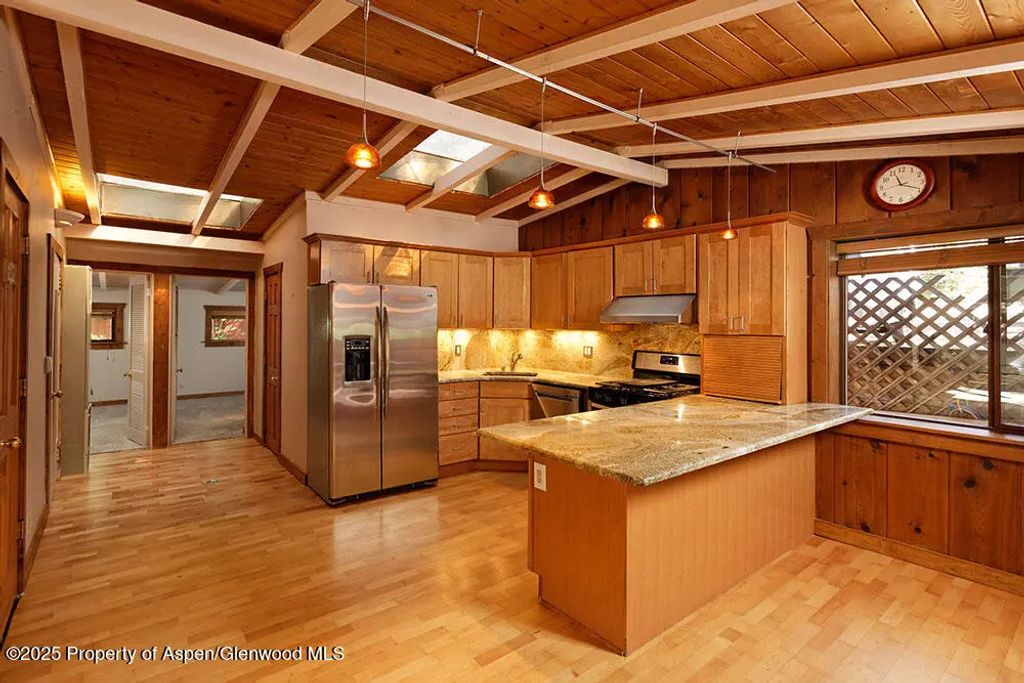 5 of 28 - 311 Midland Avenue, Aspen, CO