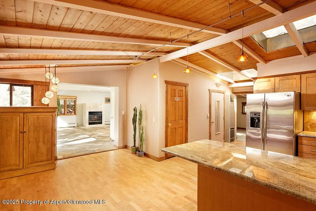 7 of 28 - 311 Midland Avenue, Aspen, CO