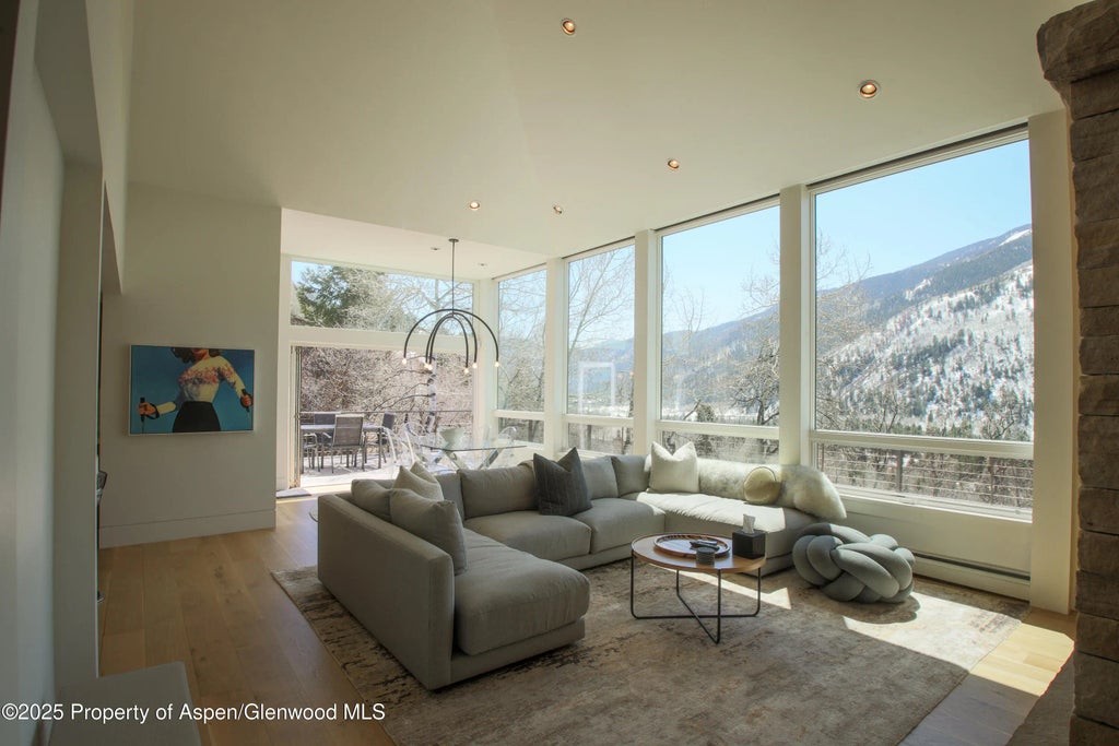 7 of 32 - 602 Mountain Laurel Drive, Aspen, CO