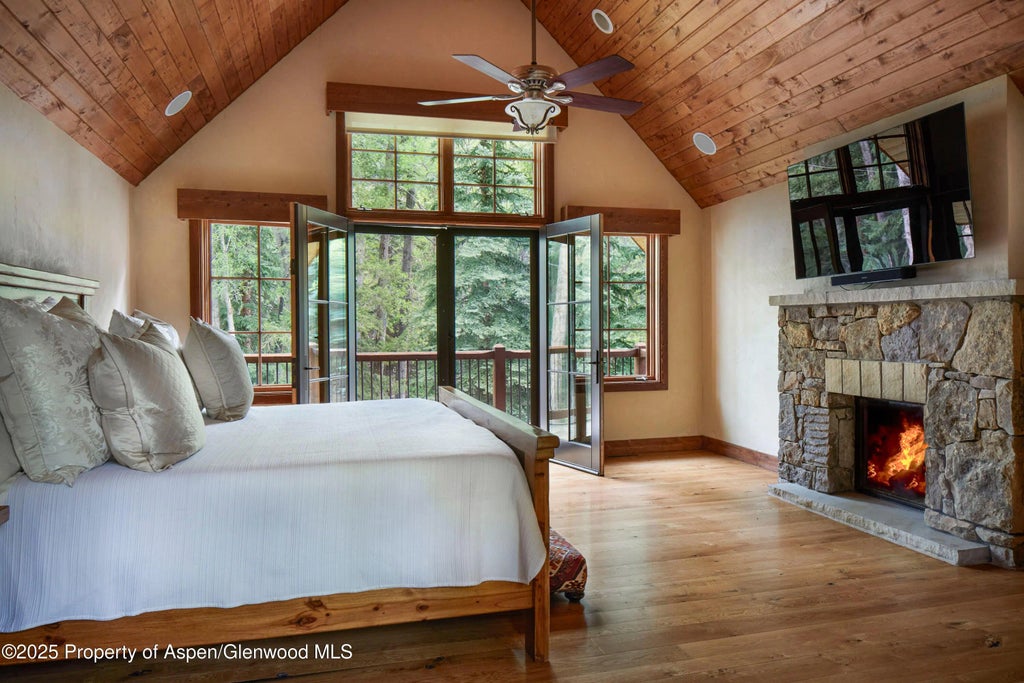 12 of 16 - 143 N Conundrum Creek Road, Aspen, CO