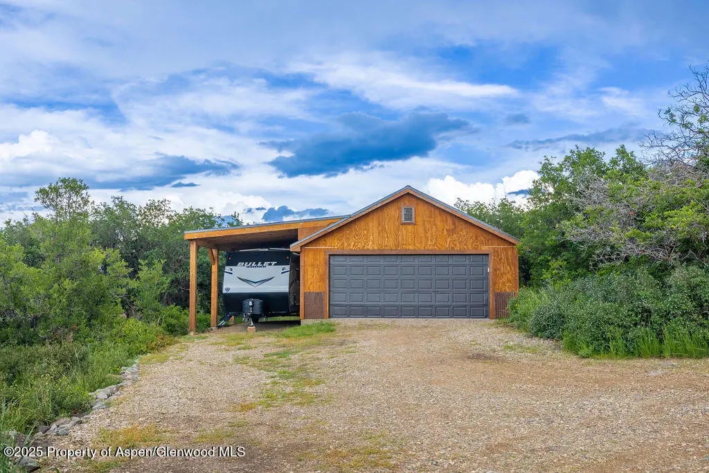 38 of 51 - 1349 Eagle Loop, Craig, CO